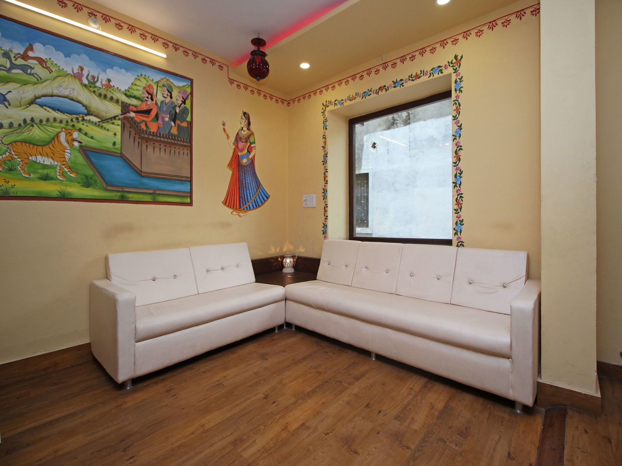 Oyo 9161 Hotel Janak Vilas Ουνταϊπούρ Εξωτερικό φωτογραφία