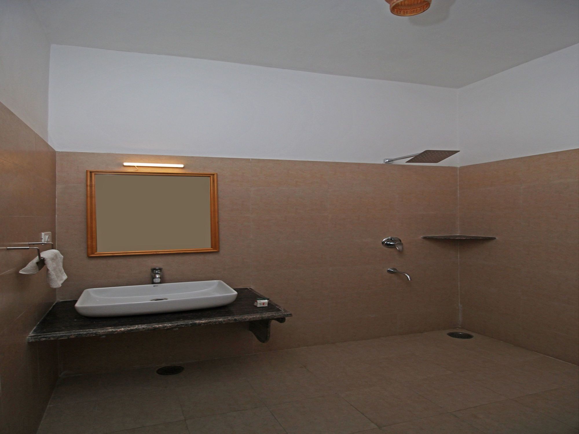Oyo 9161 Hotel Janak Vilas Ουνταϊπούρ Εξωτερικό φωτογραφία
