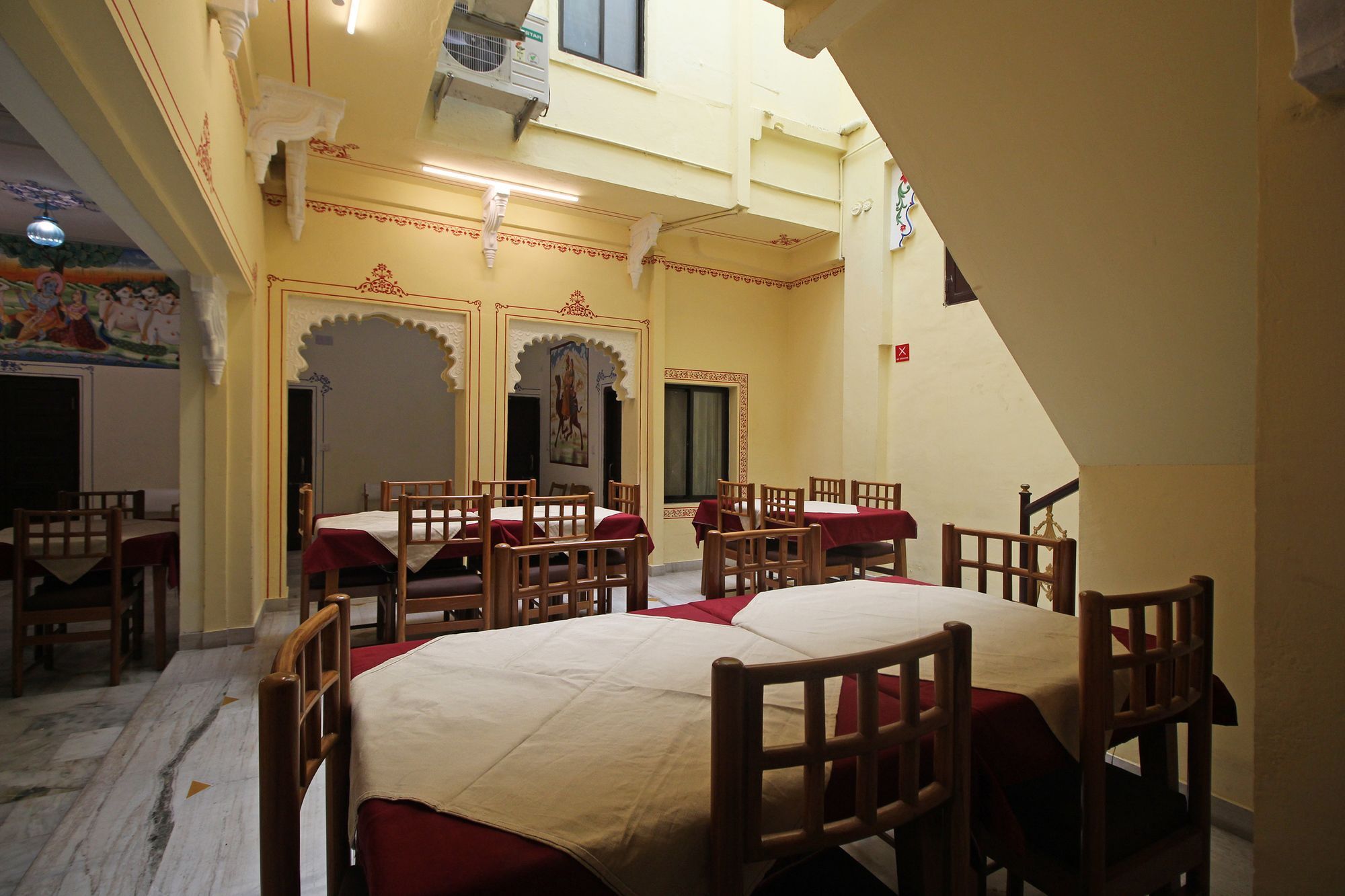 Oyo 9161 Hotel Janak Vilas Ουνταϊπούρ Εξωτερικό φωτογραφία